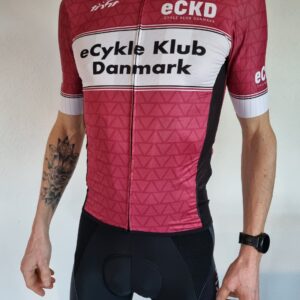 eCKD Giro Strike Diamond Summer